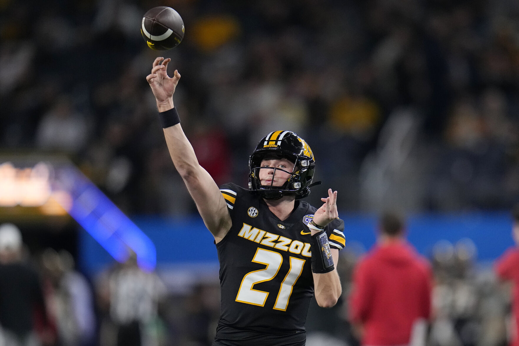 Mizzou quarterback Sam Horn expected to play both football and baseball in 2025
